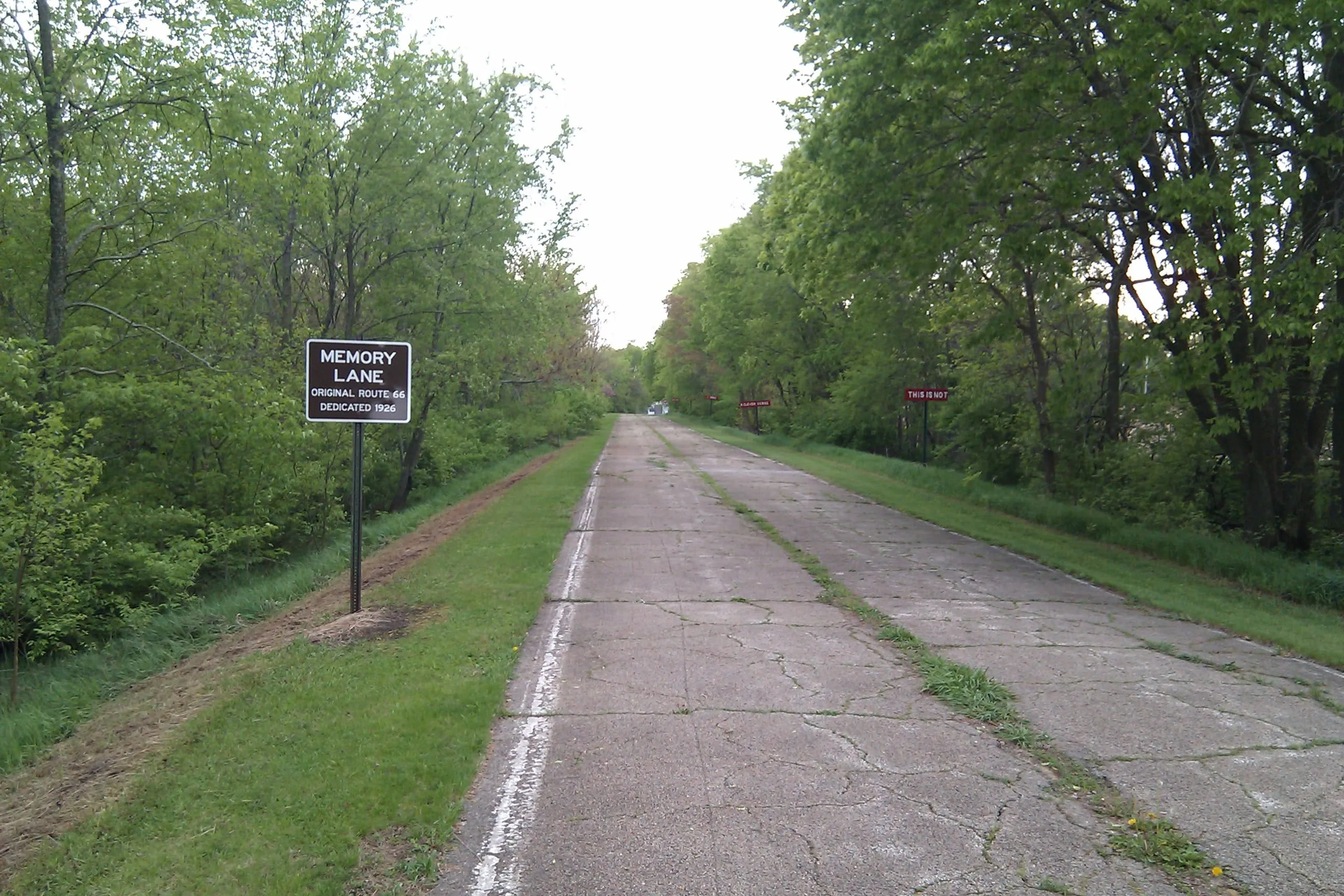 a small piece of the original intact route 66